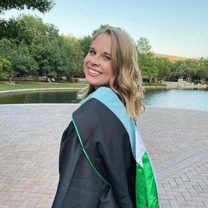 Meet your Posher, Madison